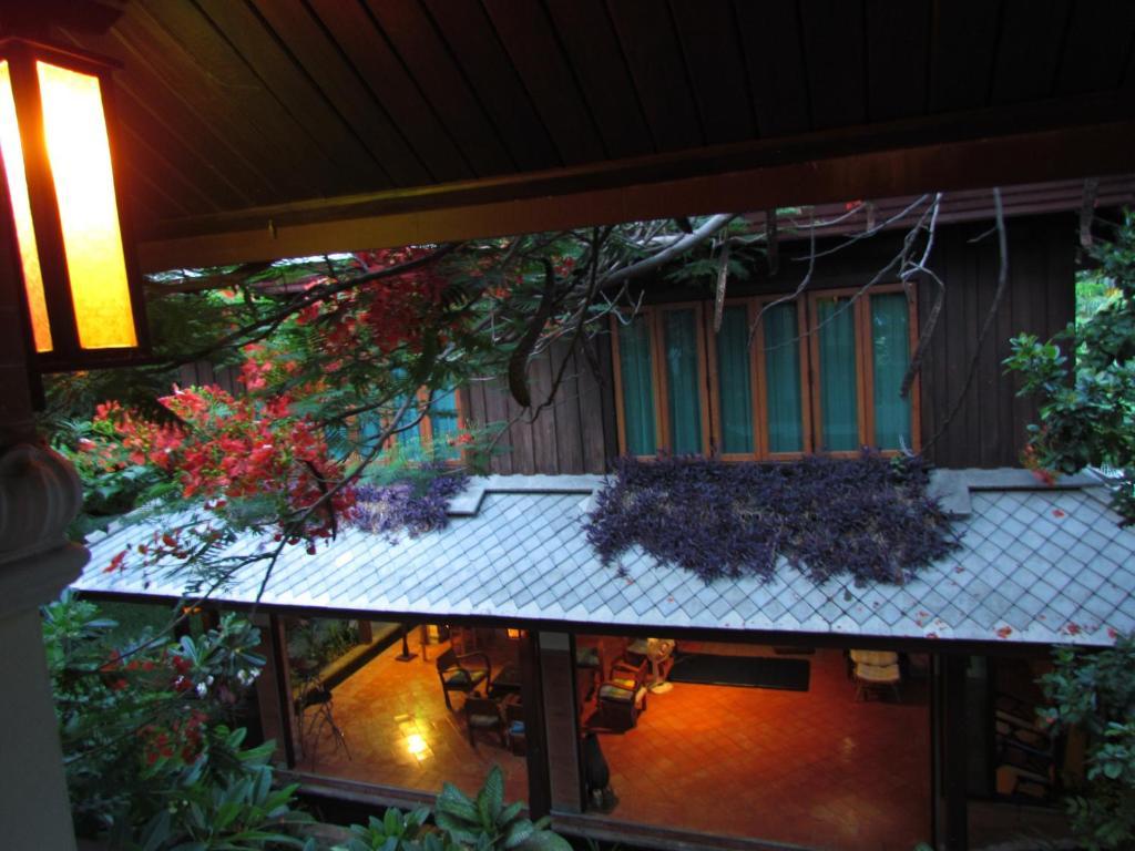 Santitham Guest House 치앙마이 외부 사진