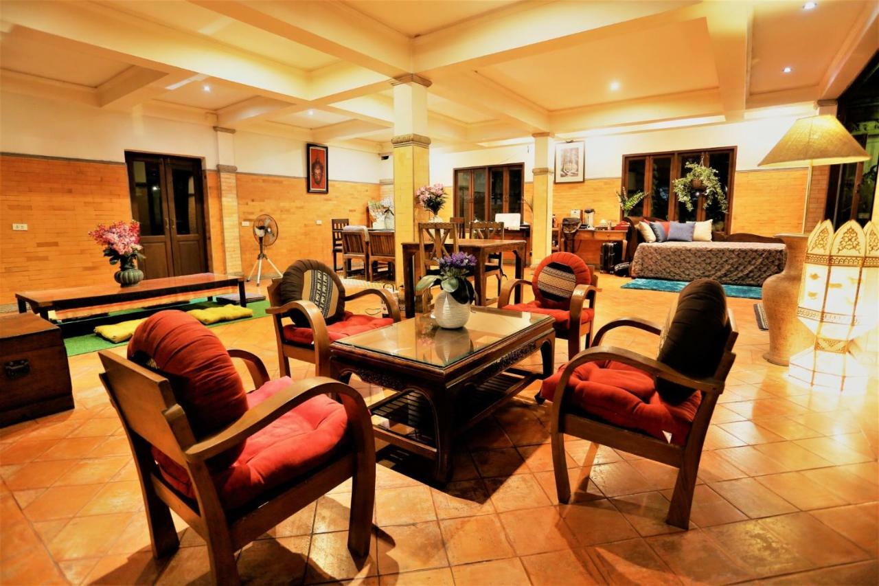 Santitham Guest House 치앙마이 외부 사진