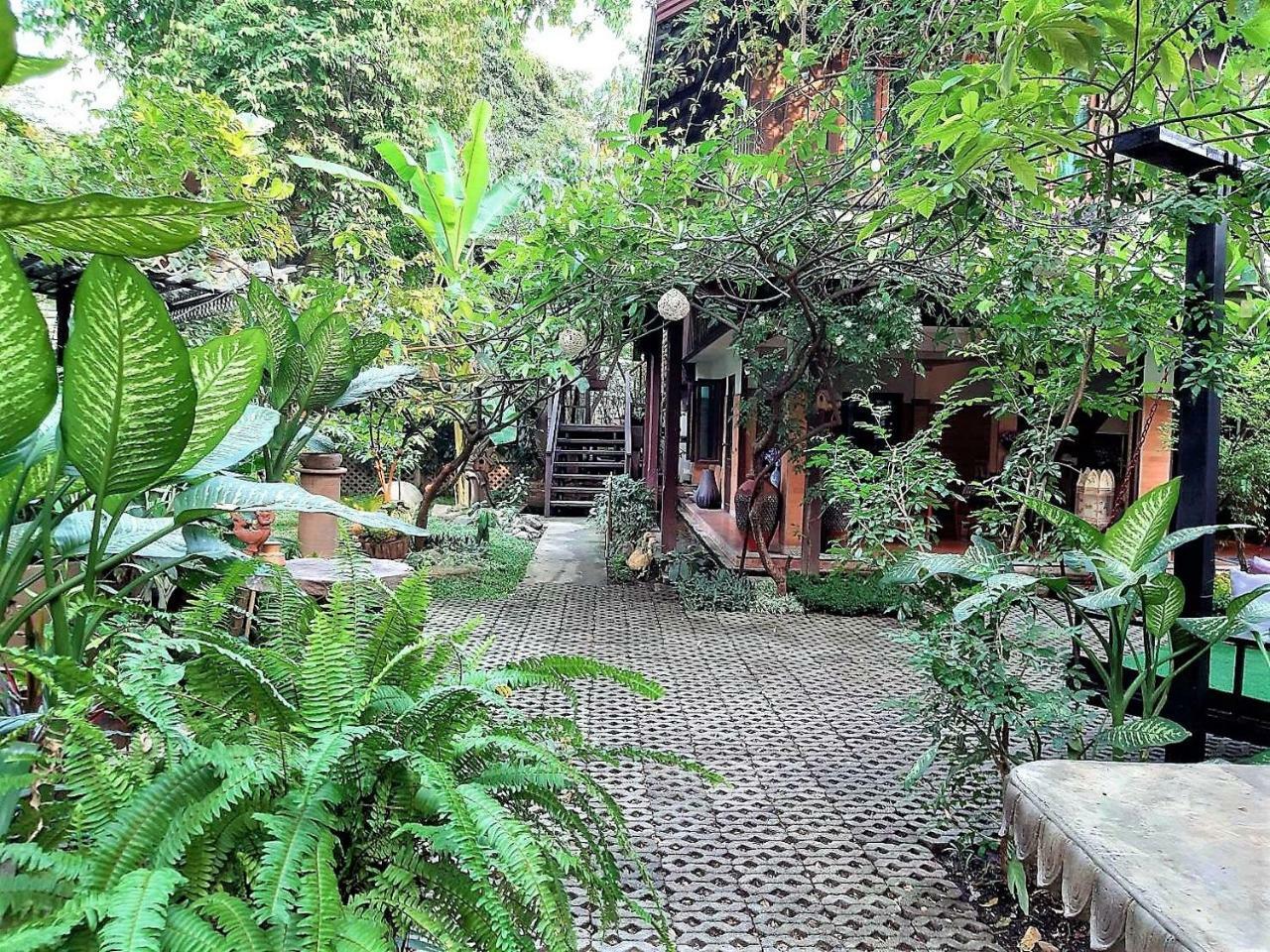 Santitham Guest House 치앙마이 외부 사진