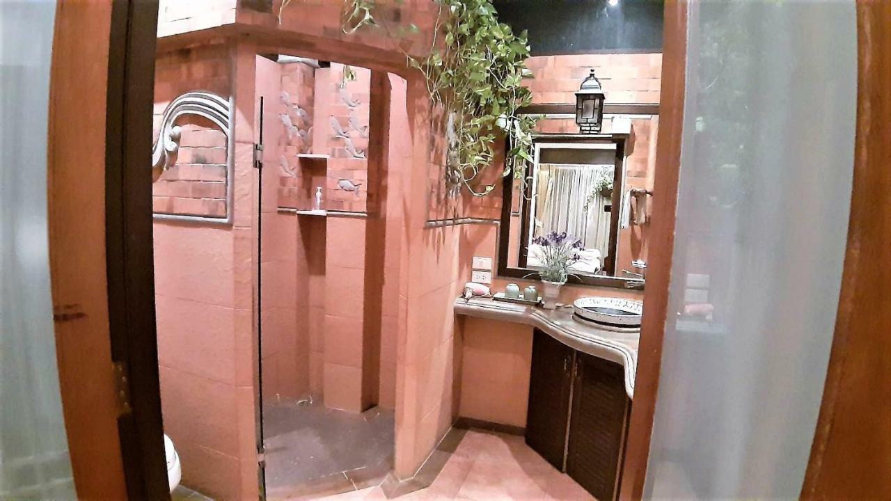 Santitham Guest House 치앙마이 외부 사진
