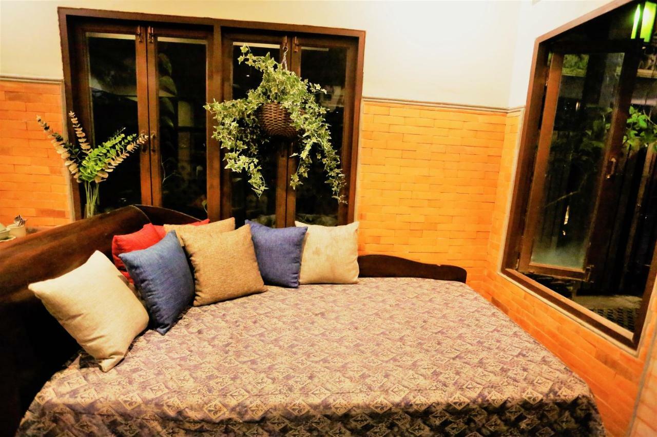 Santitham Guest House 치앙마이 외부 사진