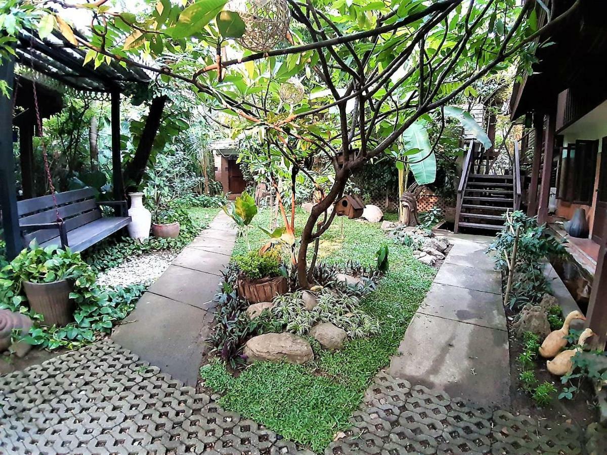 Santitham Guest House 치앙마이 외부 사진